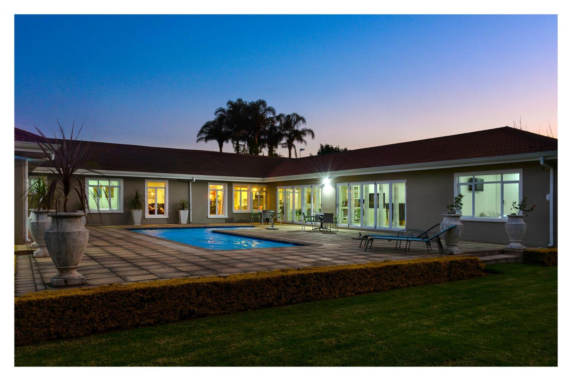 66 On Monzali 4 Star Luxury 4* Hilton